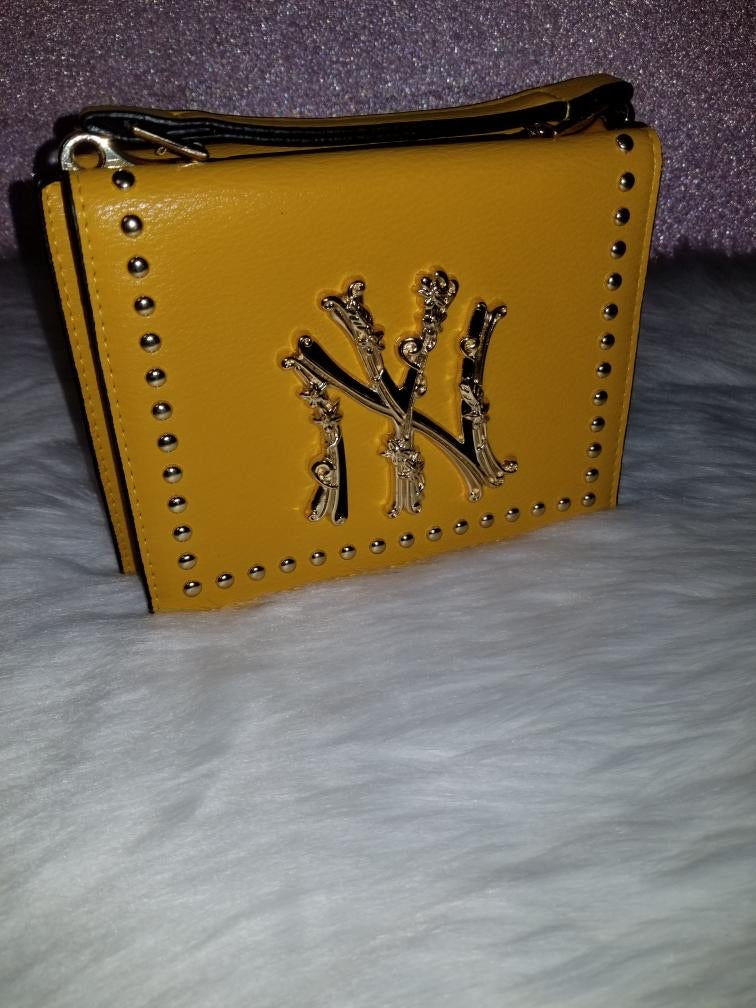 NY Square Shoulder Bag